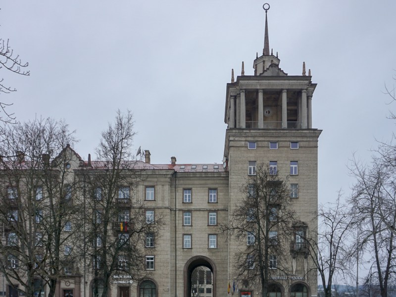 Hamer en sikkel voor de&nbsp;wetenschap