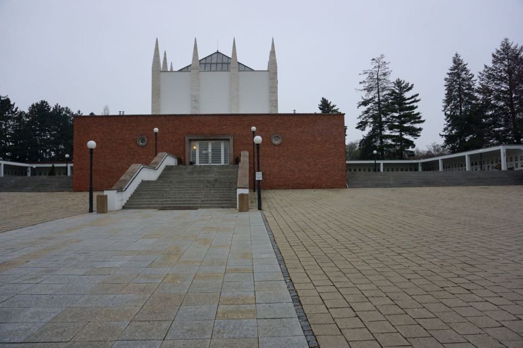Crematorium | Brno | Tsjechië | november 2018