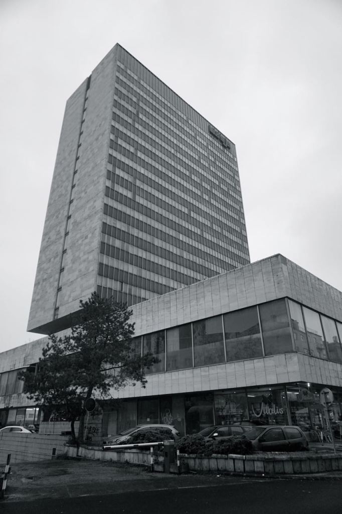 Hotel Kyev | Bratislava | Slowakije | november 2018 | © Martijn Haan