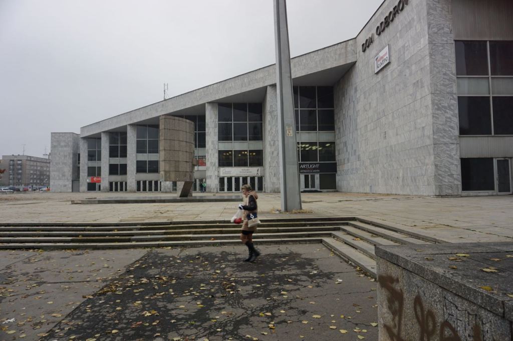 Vakbondsgebouw Istropolis | Bratislava | Slowakije | november 2018 | © Martijn Haan