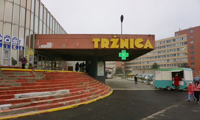 Boerenmarkt Tržnica | Bratislava | Slowakije | november 2018 | © Martijn Haan