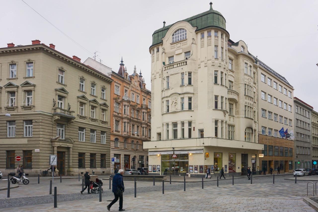 Jakubské náměstí | Brno | Tsjechië | november 2018 | © Martijn Haan