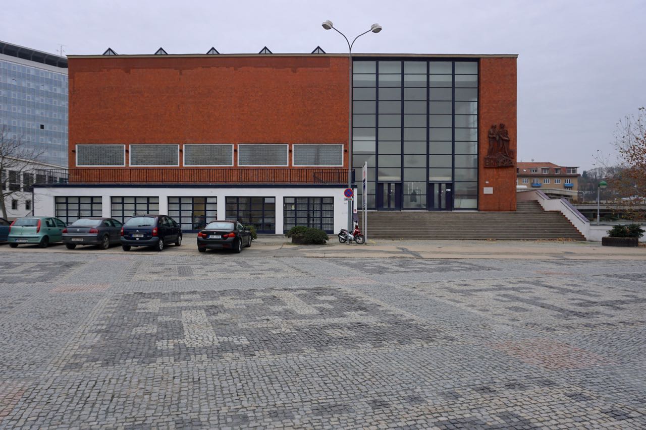 Tentoonstellingsterrein, Paviljoen van de stad Brno | Brno | Tsjechië | november 2018 | © Martijn Haan