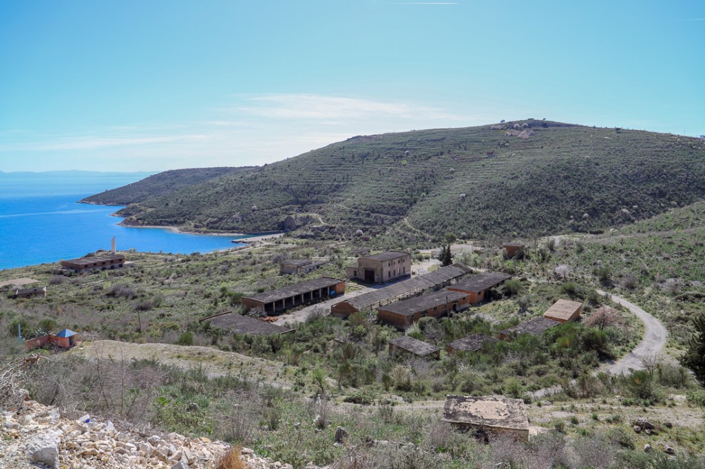 Marinecomplex en onderzeeërbunker Porto Palermo | maart 2019 | Himare | Albanië