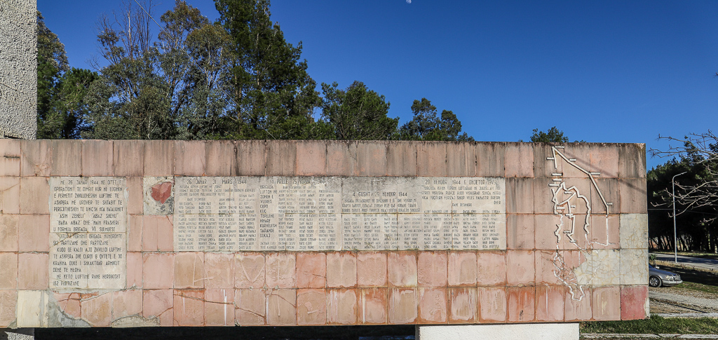 Partizanenmonument | Permët | Albanië