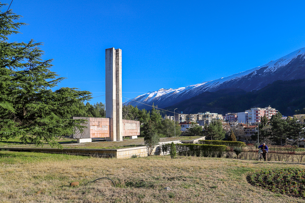 Partizanenmonument | Permët | Albanië
