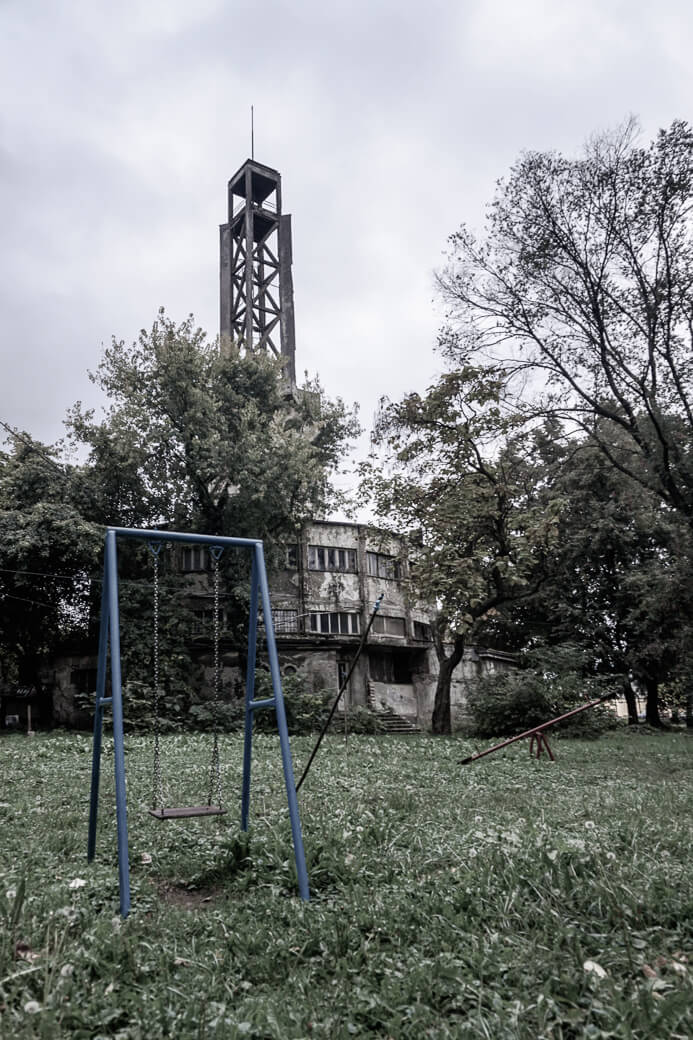 Centrale toren tentoonstellingsterrein Sajmište | Belgrado | Servië