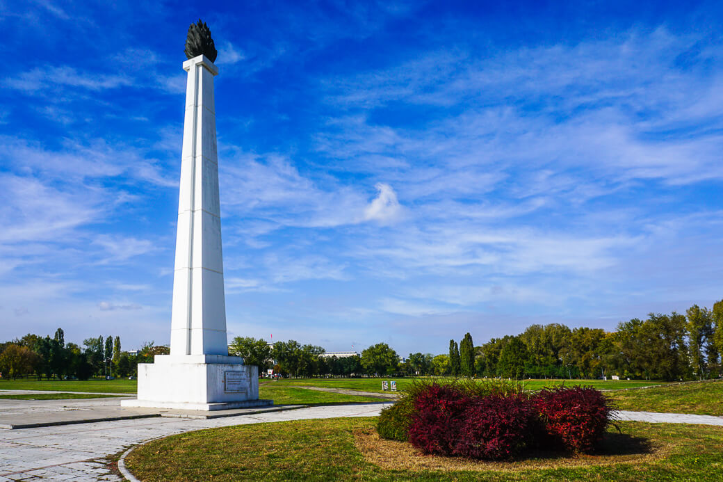 Monument Eeuwige Vlam - Večna vatra | Belgrado | Servië
