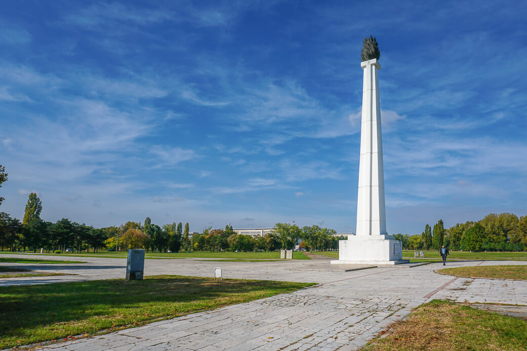 Monument Eeuwige Vlam - Večna vatra | Belgrado | Servië