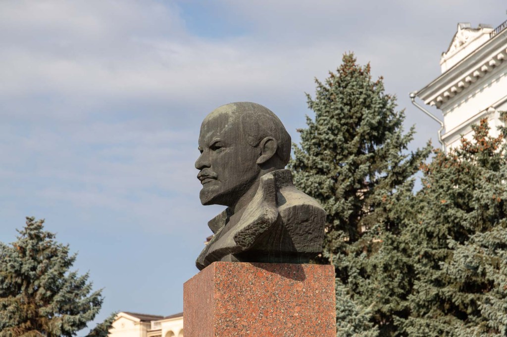 Leninbüste bij Huis van de Sovjets | Tiraspol | Transnistrië