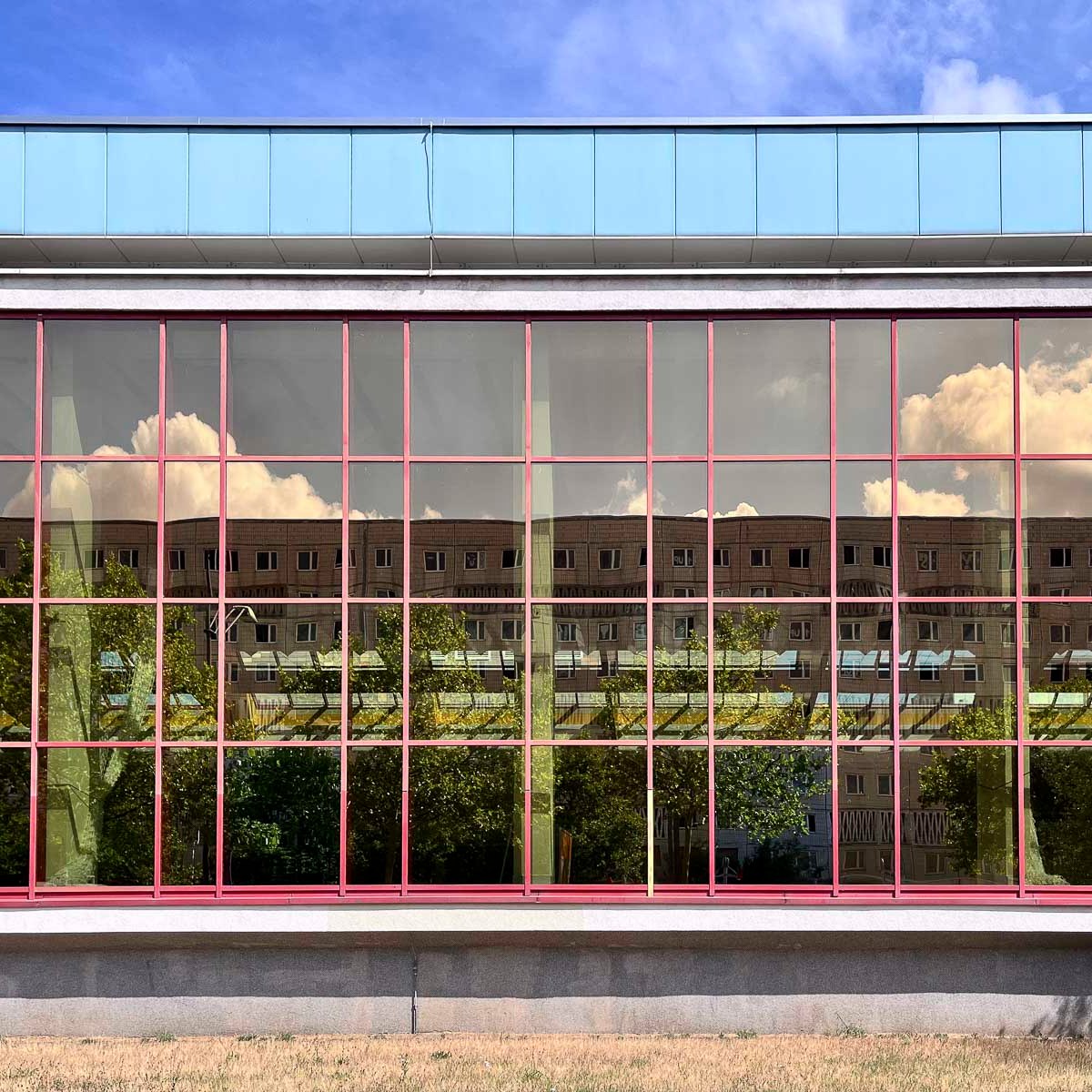 Zwemhal | An d. Schwimmhalle 4 | Halle-Neustadt | Duitsland | Ronald Kobe 1996