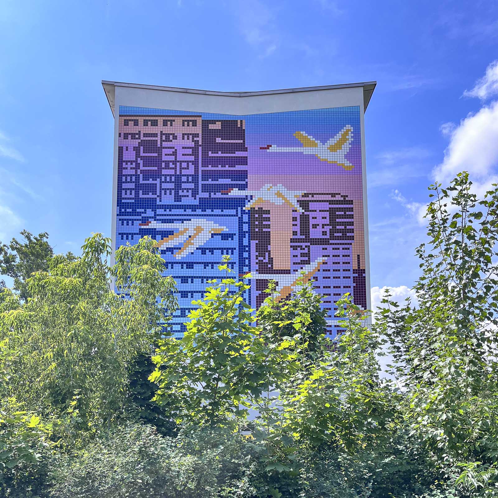 'Flug der Schwäne' | Gernroder Straße | Halle-Neustadt | Danilo Halle und Hanna Müller-Kaempffer | 2025