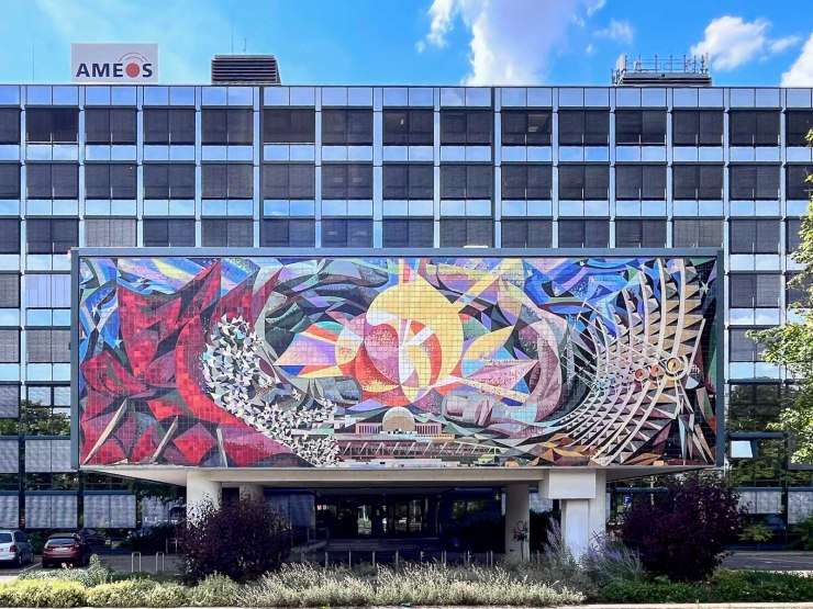 'Die friedliche Nutzung der Energie' | Halle-Neustadt | Joseph Renau 1971