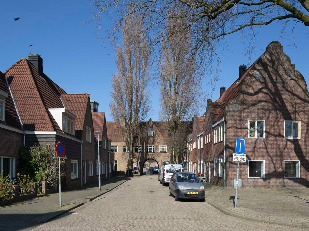 Heijplaat Rotterdam: tuindorp voor scheepsbouwers op schiereiland in de&nbsp;Maas